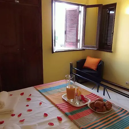 Urbanizacao Dos Salgados, Lote 15, 1º 2b, Salgados Apartment