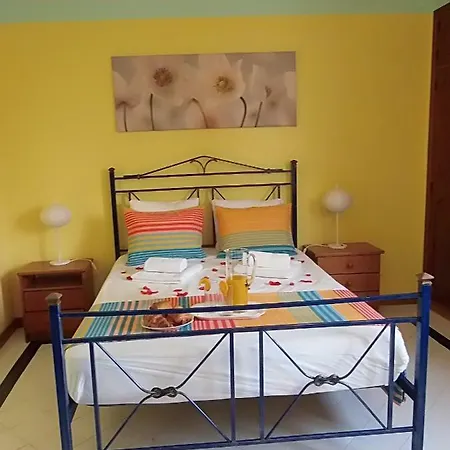 Apartamento Urbanizacao Dos Salgados, Lote 15, 1º 2b, Salgados